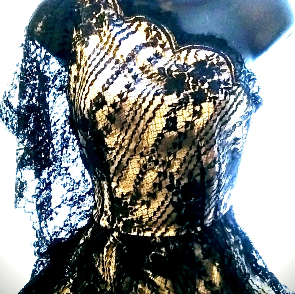 INTERMIX LACE EVENING GOWN